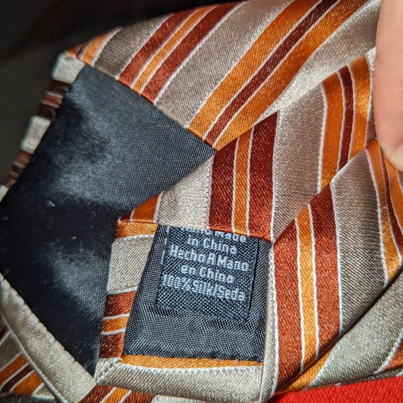 Silk Tie - Picture 3 of 4